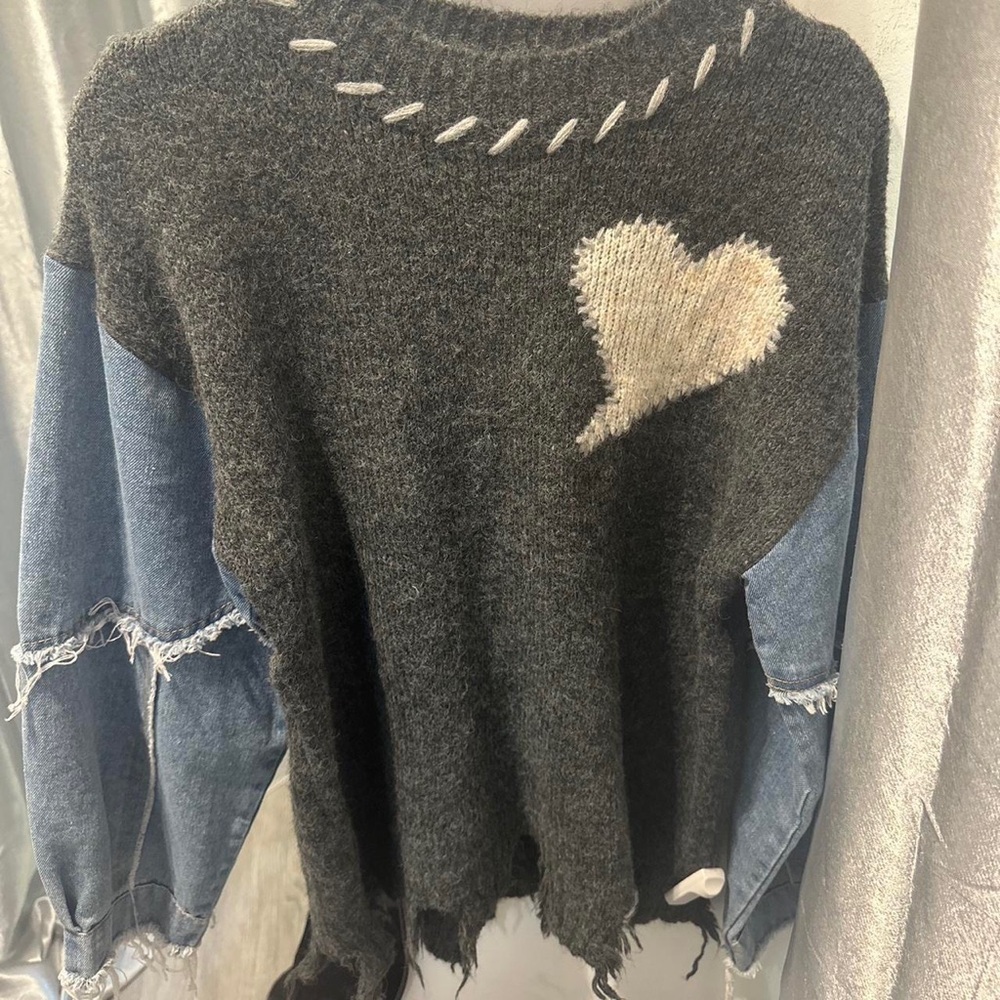 Knit sweater